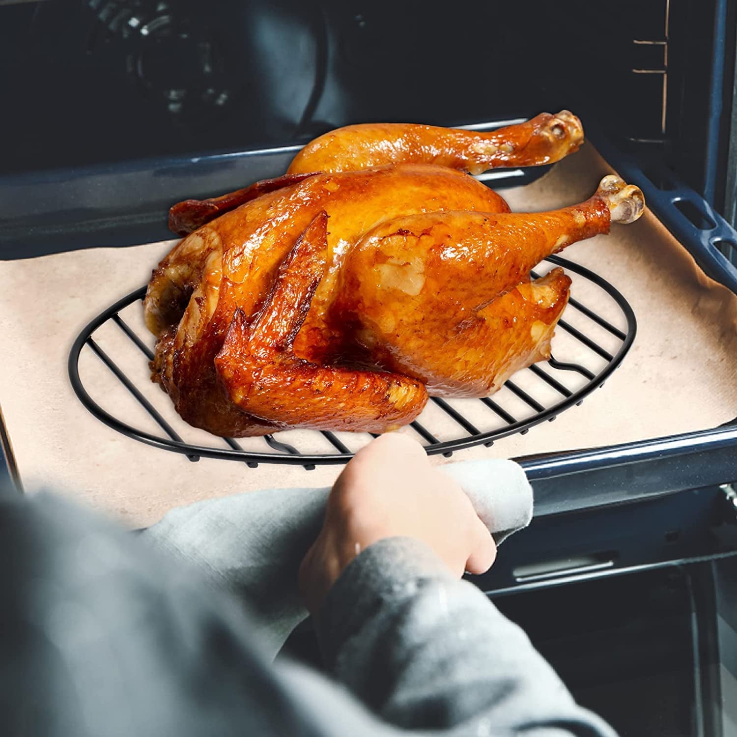 Oval Roasting Rack with Integrated Feet, Non-Stick Coating, Baking Rack Easy to Clean for Cooking, Roasting, Drying, Grilling 12×8.5 Inches Black