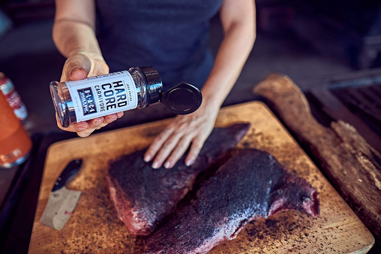 Hardcore Carnivore Black: Charcoal Seasoning for Steak, Beef and BBQ (Large Shaker)
