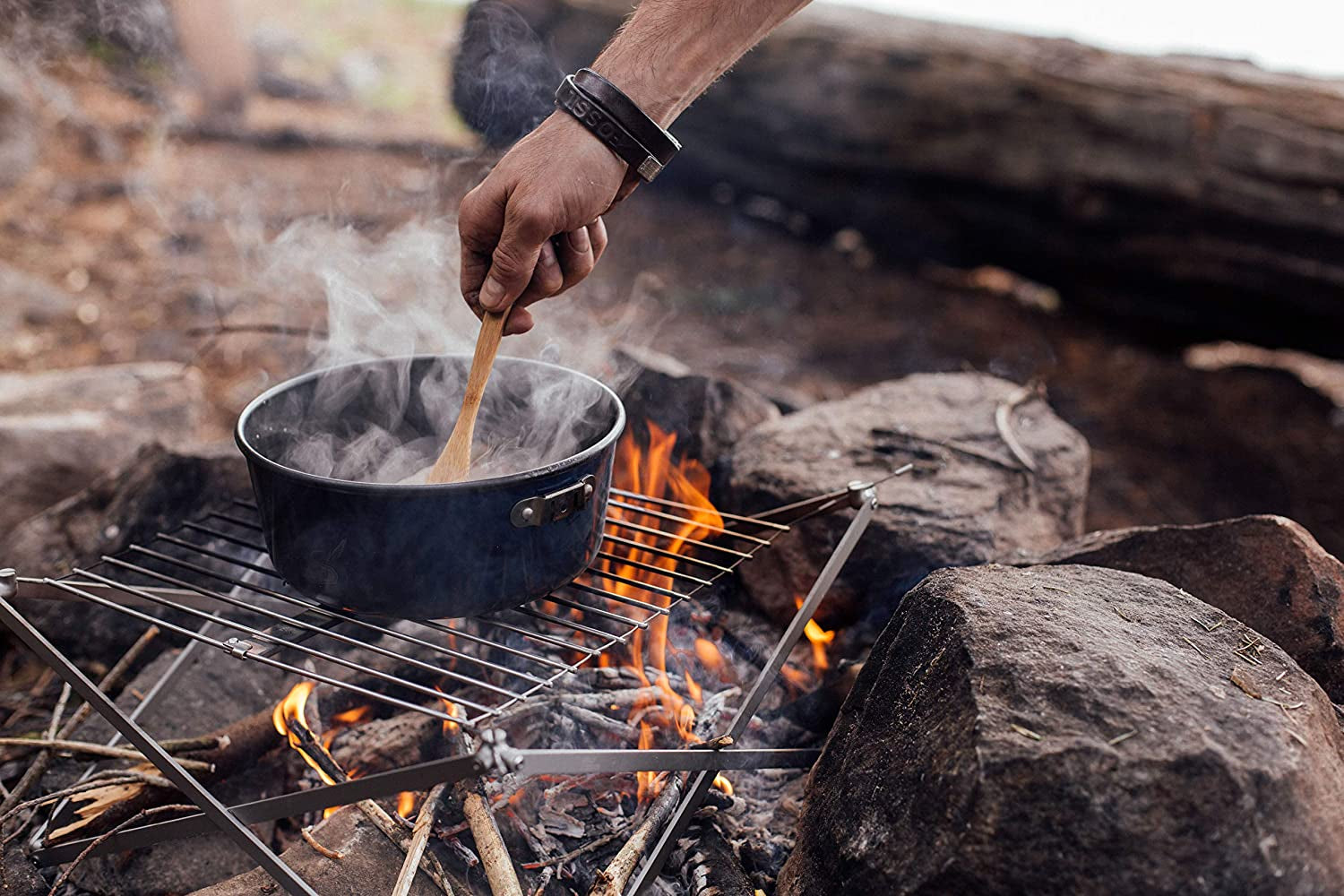 Wolf and Grizzly Grill Edition Kit | Camping Grill for Backpacking, Camping and Bushcraft | the Perfect Compact, Folding Grill for Your Next Adventure | Camping Grill Grate over Fire/Campfire Grill