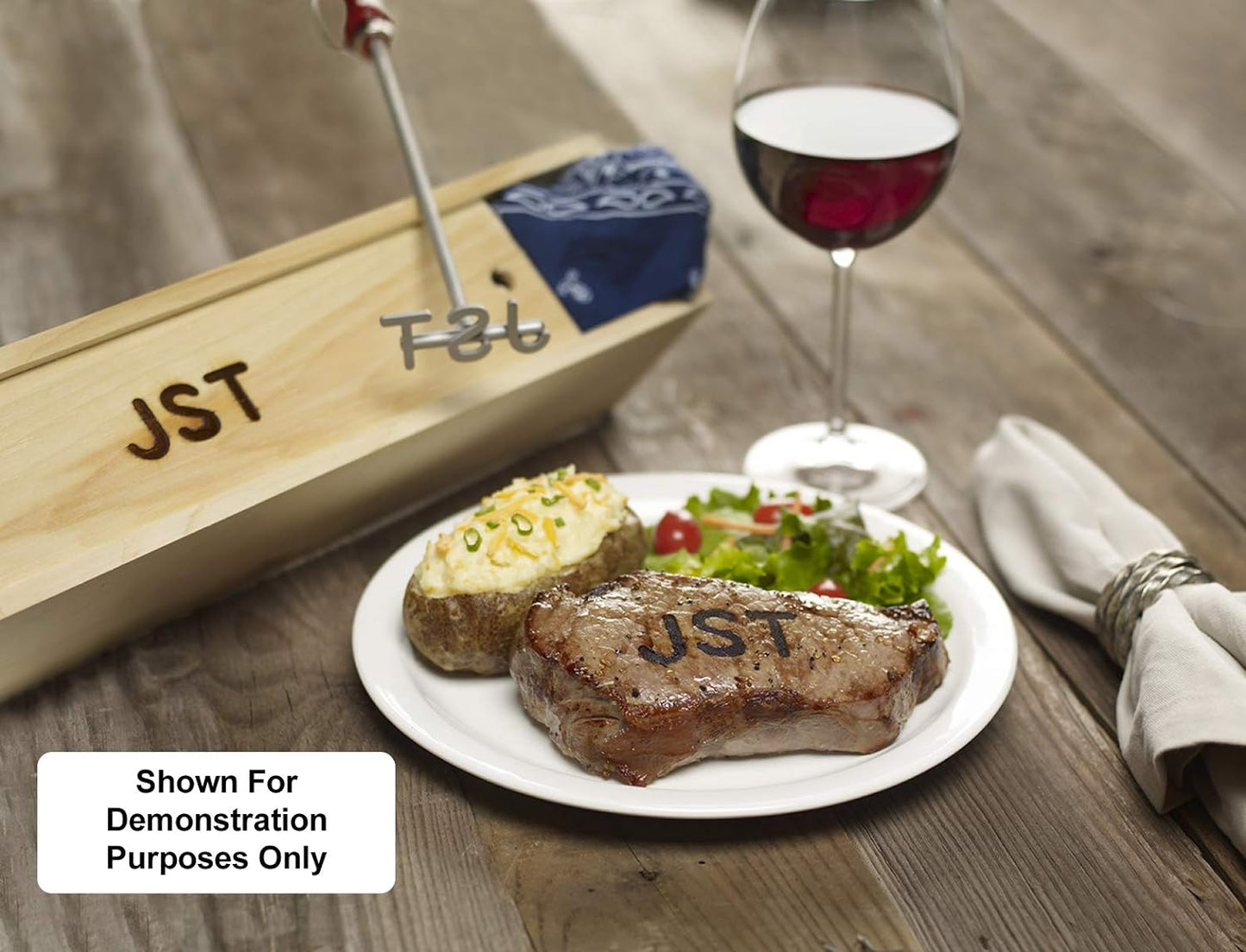 Circle P Branding Iron for Steak, Buns, Wood & Leather